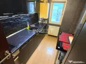 Apartament 2 camere-Podu ros-etaj intermediar-fara risc seis 