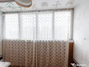 Apartament 4 camere cu centrala proprie, zona Aurel Vlaicu, 