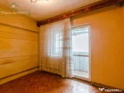Apartament 4 camere cu centrala proprie, zona Aurel Vlaicu, 