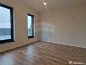 Casă / Vilă cu 3 camere de vânzare Ciocanesti 