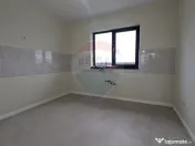 Casă / Vilă cu 3 camere de vânzare Ciocanesti 