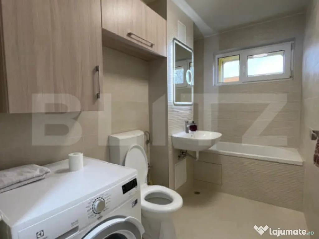 Apartament spațios de 4 camere, complet modernizat, la chei