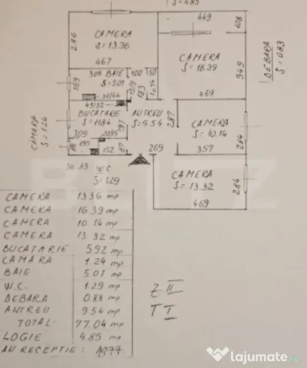 Apartament spațios de 4 camere, complet modernizat, la chei