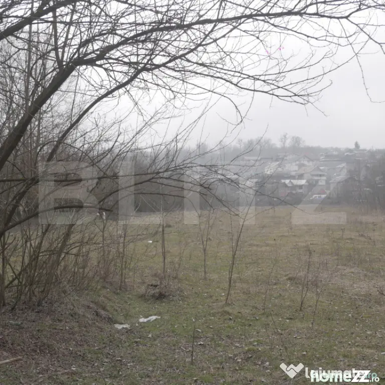 Teren de vanzare, 3470 mp, zona Ocnița