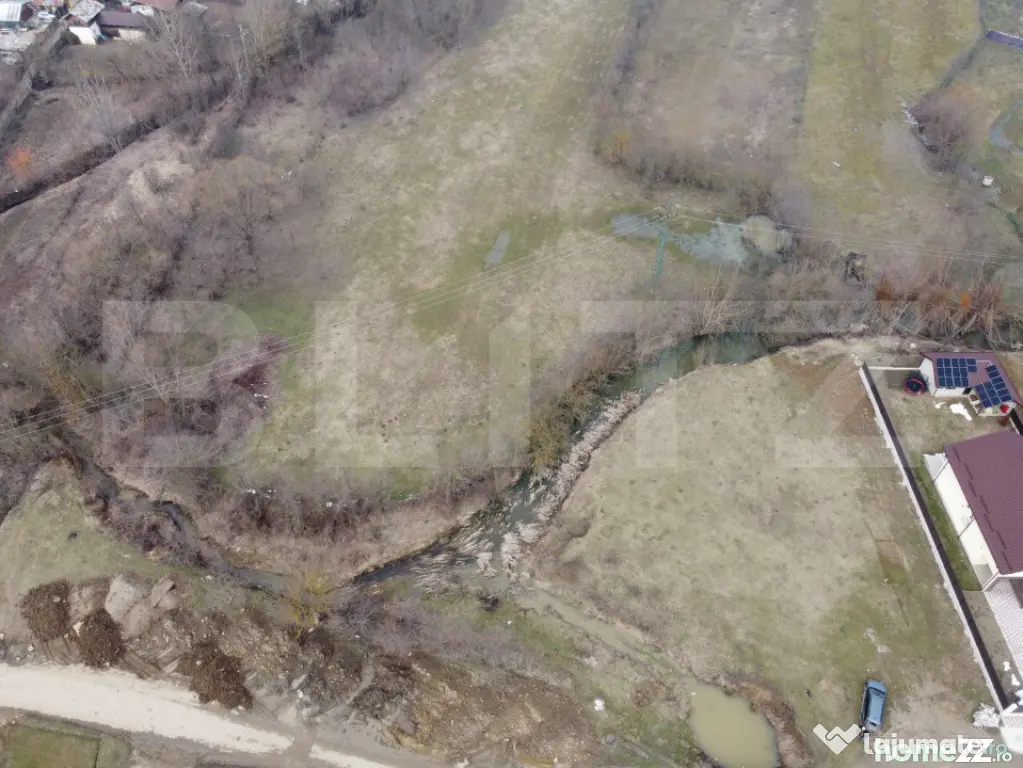 Teren de vanzare, 3470 mp, zona Ocnița