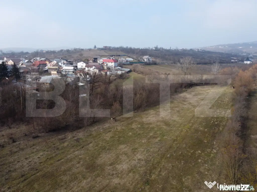 Teren de vanzare, 3470 mp, zona Ocnița