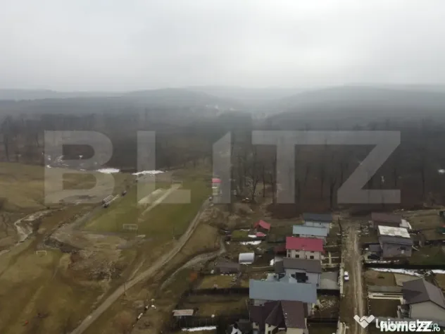 Teren de vanzare, 3470 mp, zona Ocnița