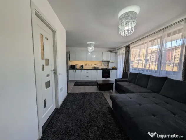 3 camere mobilat și utilat, debara, 2 balcoane - Florești zona PANEMAR