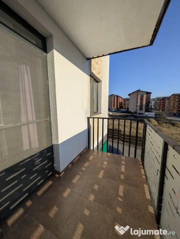 3 camere mobilat și utilat, debara, 2 balcoane - Florești zona PANEMAR