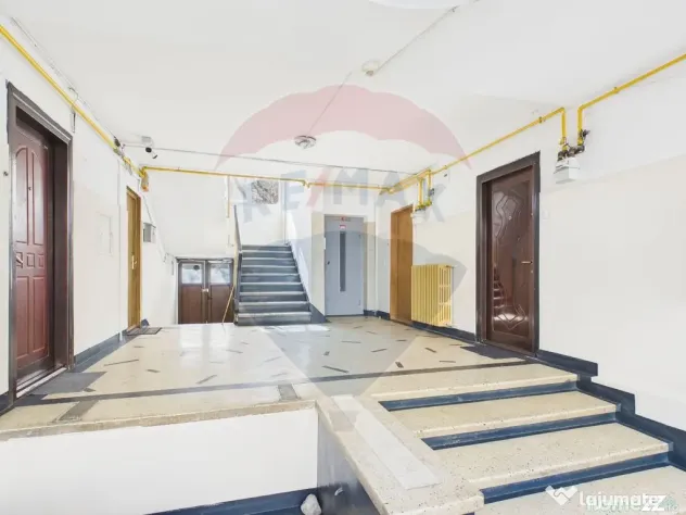 2 camere de vanzare Piata Sudului Mega Image I Metrou I M...