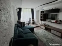 3 camere, et 1/4, anvelopat, 2 boxe 20mp-Apusului