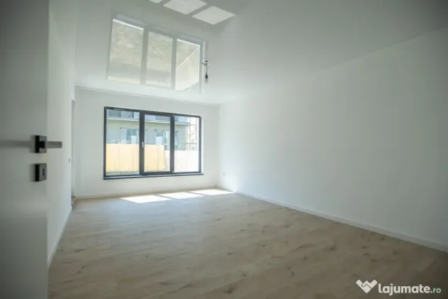 Casă P+1 cu Vedere la Lac | Locuință Premium | Comision 0