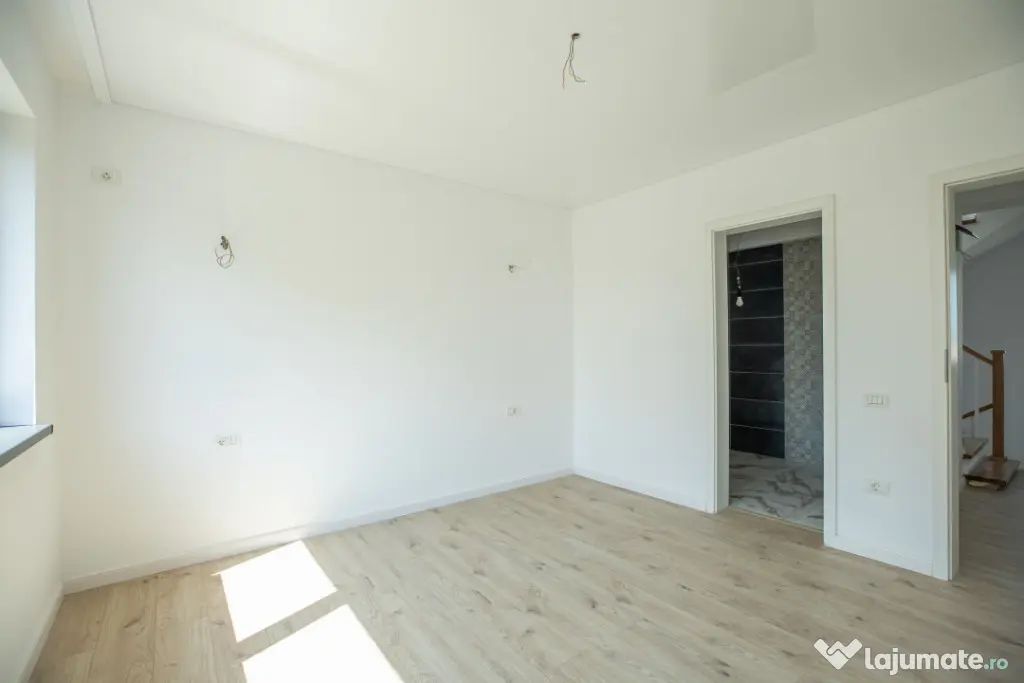 Casă P+1 cu Vedere la Lac | Locuință Premium | Comision 0