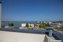 Casă P+1 cu Vedere la Lac | Locuință Premium