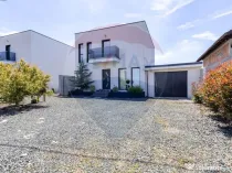 Vilă de lux de închiririat