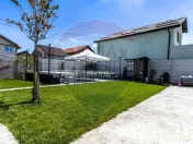 Vilă de lux de închiririat 