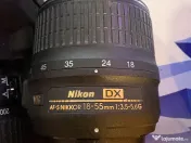 Nikon D3100 cu obiectivele 18-55mm + 55-200mm 