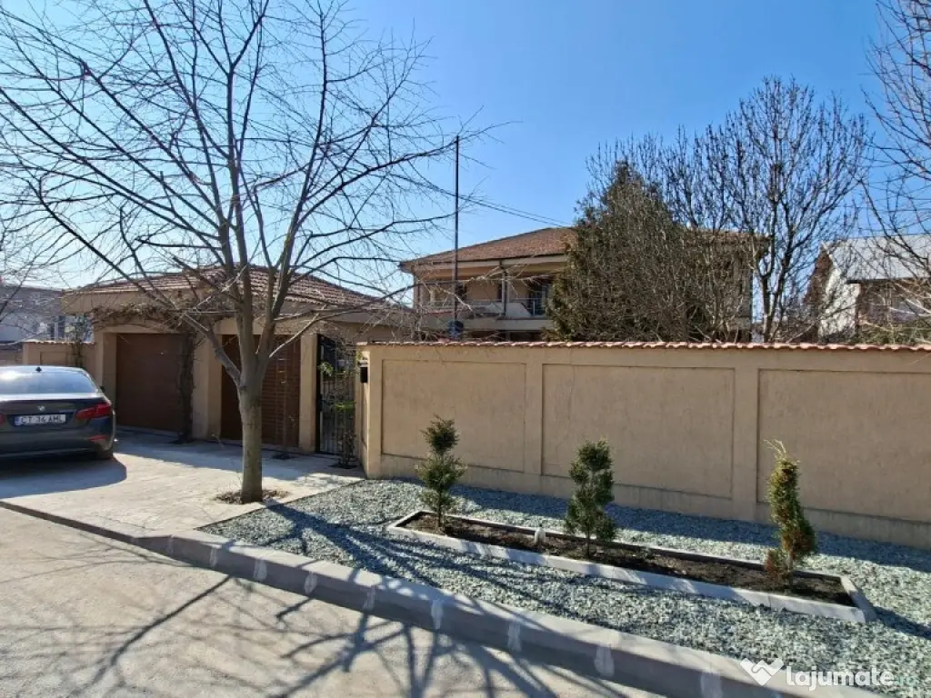 Vila P+1E de vanzare in localitatea Eforie Nord, zona de vile