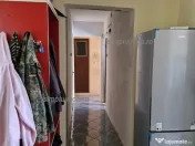 3 camere Decomandat Sun Plaza an 1982 