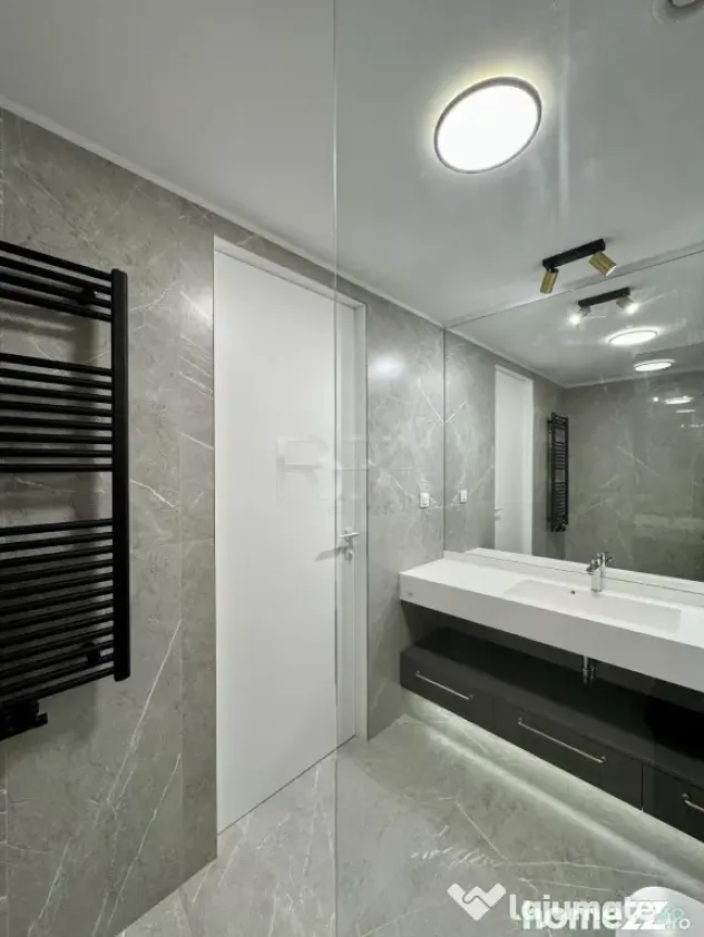 2 camere mobilat și utilat complet în One Lake Club