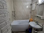 Casa de cultura-apartament 2 camere decomandat cu gaze 