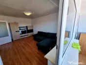 Casa de cultura-apartament 2 camere decomandat cu gaze 