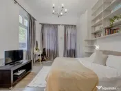 Casă interbelica cu farmec, în apropiere de Mall Vitan 