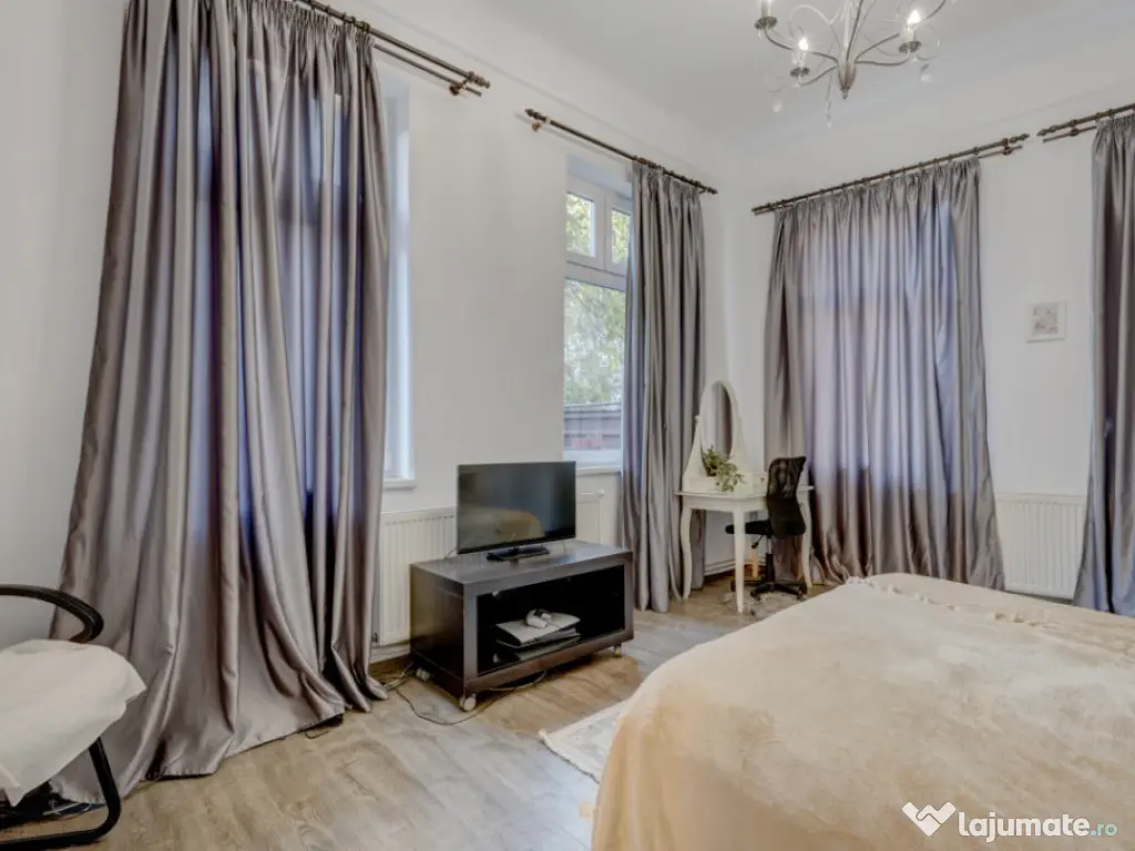 Casă interbelica cu farmec, în apropiere de Mall Vitan