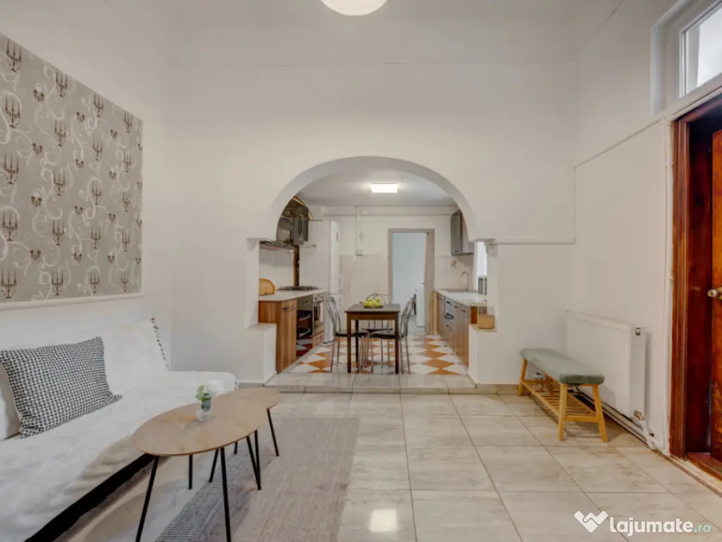 Casă interbelica cu farmec, în apropiere de Mall Vitan