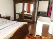 Apartament 3 camere, etaj 2, balcon, parcare Floresti zona Stadion 