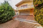 Vilă cu 4 camere de vânzare 921 mp zona Subcetate,Arad