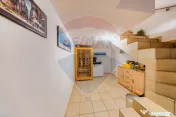 Vilă cu 4 camere de vânzare 921 mp zona Subcetate,Arad 
