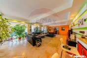 Vilă cu 4 camere de vânzare 921 mp zona Subcetate,Arad 