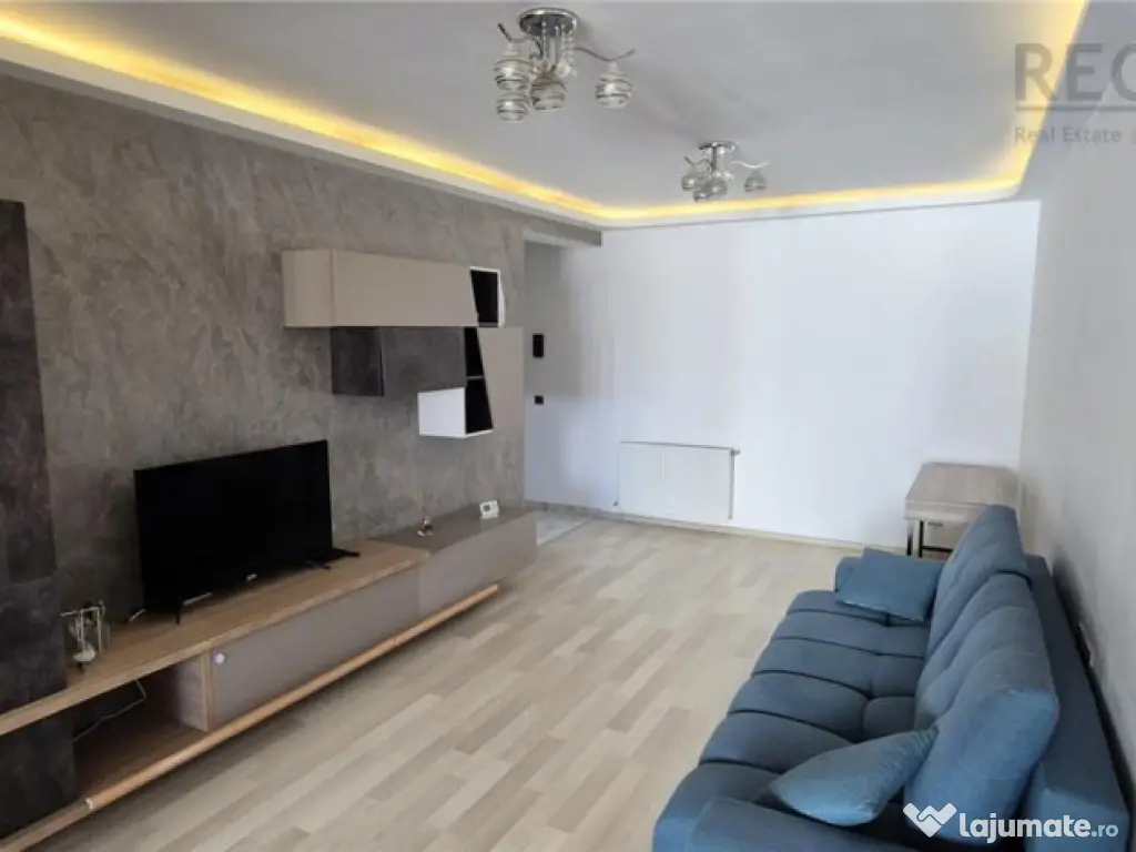 Apartament 3 camere in complexul Isaran cu loc de parcare in