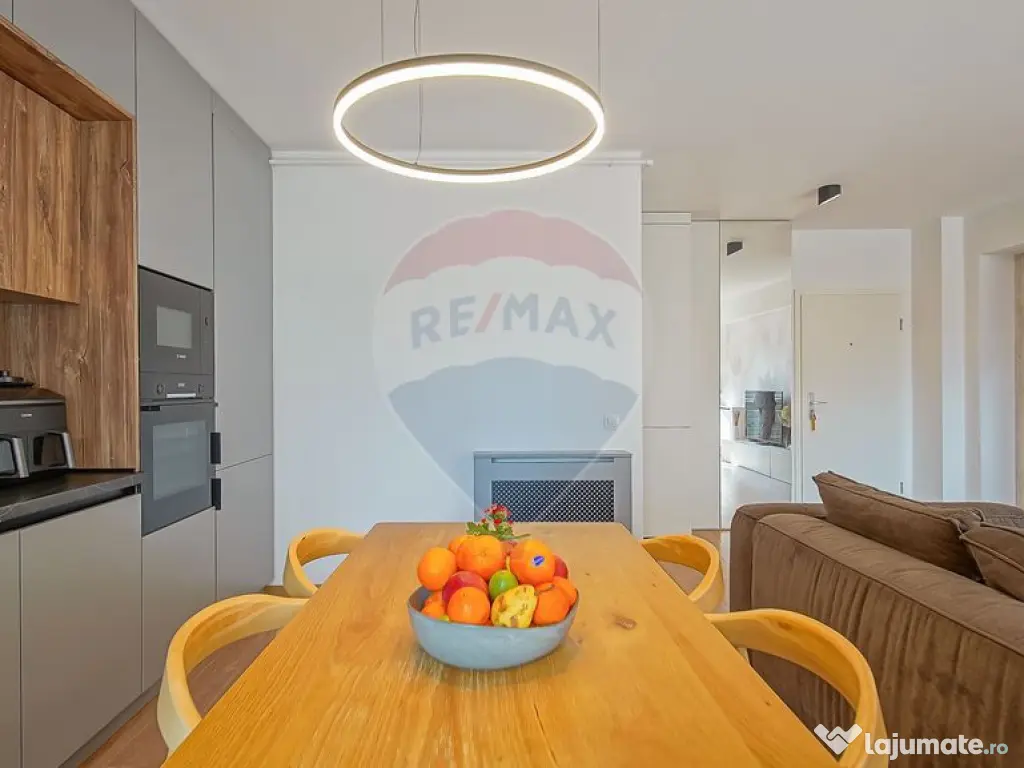 Apartament de 3 camere | Decomandat | Avantgarden |Etaj 2...