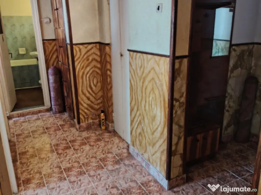 - Apartament 2 camere confort 1 decomandat, zona Radu Negru,