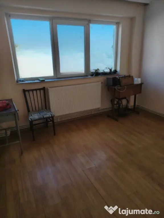 - Apartament 2 camere confort 1 decomandat, zona Radu Negru,