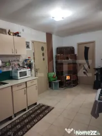 Casa in zona rezidentiala linistita, aproape de oras - panor