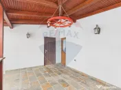 Apartament de vanzare in vila cu curte in satul Ulmi 