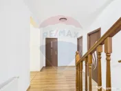 Apartament de vanzare in vila cu curte in satul Ulmi 