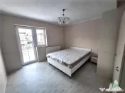 Oportunitate/ Vila spatioasa Familie/Complex Crevedia 