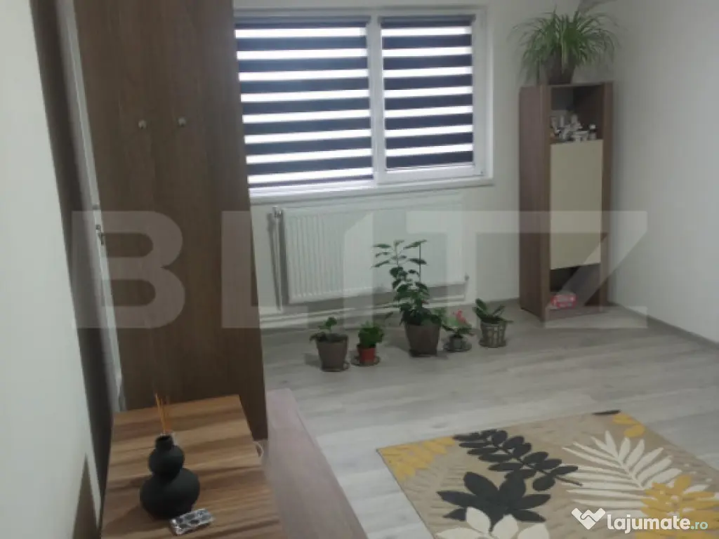 Apartament 3 camere, 72 mp, zonă centrală – Găești