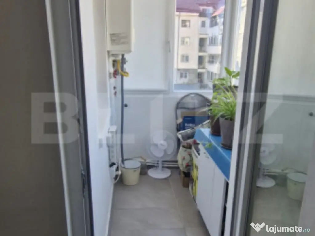 Apartament 3 camere, 72 mp, zonă centrală – Găești