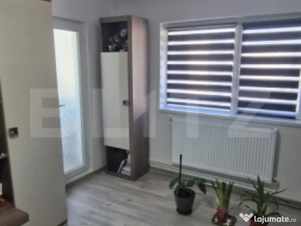 Apartament 3 camere, 72 mp, zonă centrală – Găești