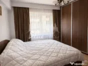 Apartament 3 camere situat în zona Peninsula – Cazino, mo 