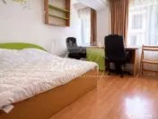 Apartament 3 camere situat în zona Peninsula – Cazino, mo 