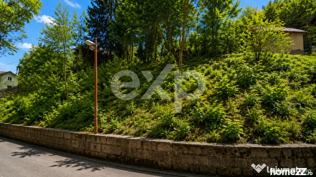 Teren 451 mp – Strada Variștei, Schei | loc pentru o cas?