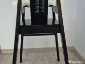 Vând scaun de masa pentru copii 