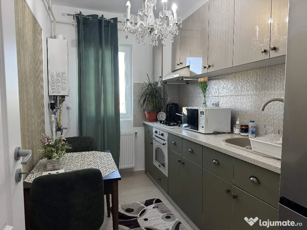 2 cam, etaj 2, 46 mp, decomandat, bloc nou, str. Recea, cu loc de parc