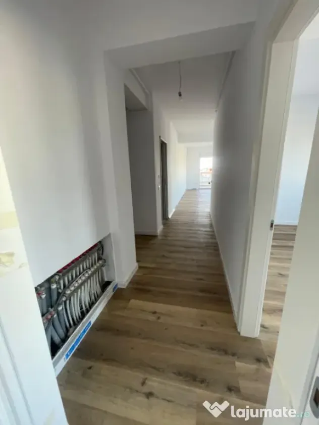 Apartament 3 camere, 88.40 mp, zona Siloz, loc de parcare in